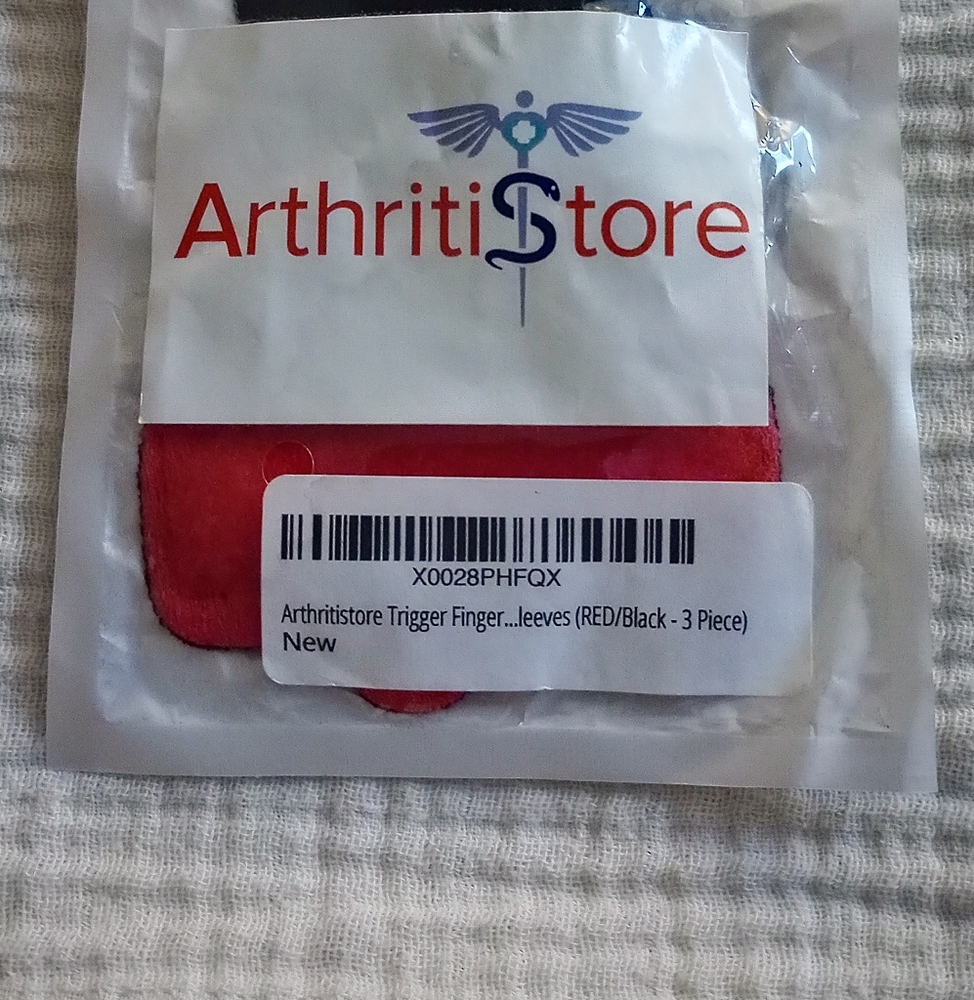 Finger Splint with 2 sleeves in each package